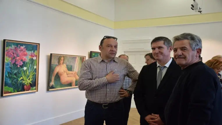 Kiállításmegnyitó a Munkácsy Mihály Magyar Házban -  Volodimir Mikita ismert és ismeretlen alkotásai