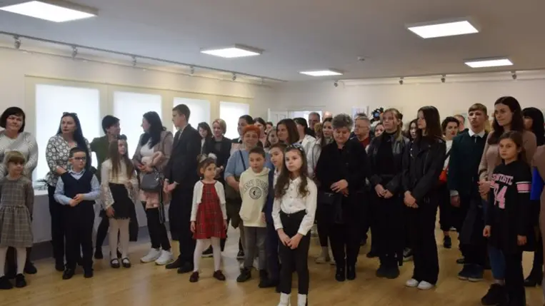 Rajz- és esszépályázat eredményhirdetése Beregszászon. Fotó: Kárpátinfo/Kovács Erzsébet