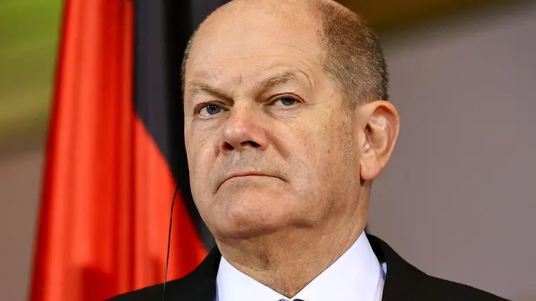 Olaf Scholz leszögezte, hogy a Nyugat nem akar konfliktust Oroszország és a NATO között, ezért a szövetség nem küld katonákat Ukrajnába.