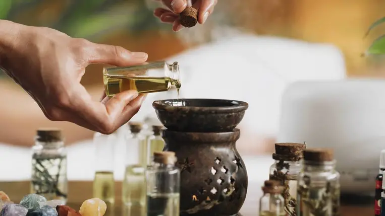 Ez a 7 legegészségesebb esszenciális illóolaj - Fejfájás és görcsök ellen is használhatók