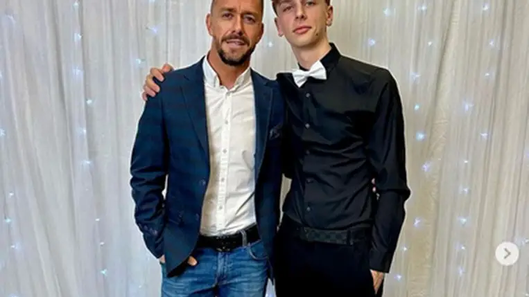 Kabát Peti 18 éves fia szívtipró volt a szalagavatón: Kevint ritkán mutatja meg