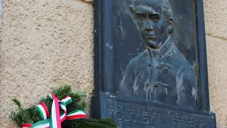 Megemlékezés, értelmiségi fórum és díjátadás a magyar kultúra napja alkalmából