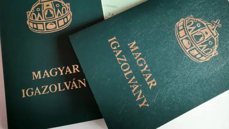 Márciustól évi 12 alkalommal utazhatnak ingyen a Magyar igazolvánnyal rendelkezők