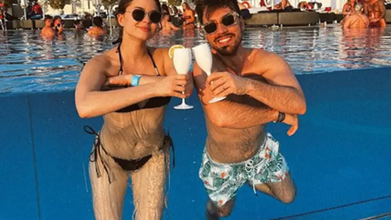 Gyereksztárként ismertük meg - Nagy Bogi most bikiniben pózol férje mellett dubaji nyaralásukon