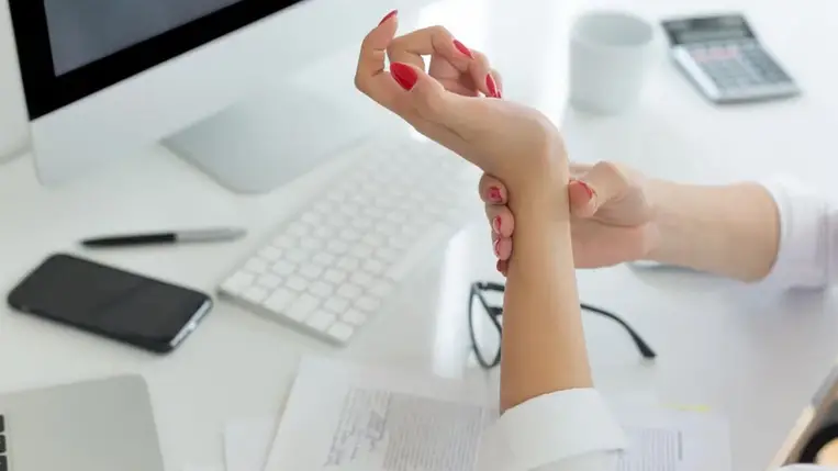 Természetes megoldások reuma ellen. Ezek a leghatásosabb gyógynövények 