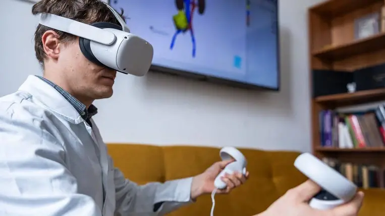 Virtuális valóság technika segíti a gyermeksebészek munkáját 