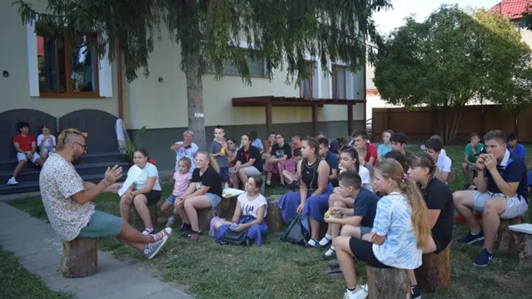 IV. Népi és Hagyományőrző Napok Mezőváriban - Perdült a szoknya, zengett az ének. Fotó: Kárpátinfo/Kovács Erzsébet