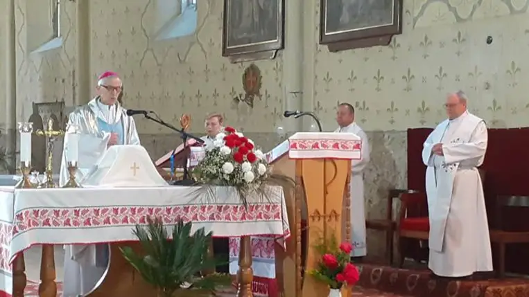 Karitász-nap Beregszászon - Türelmes kereszthordozás, szeretet
