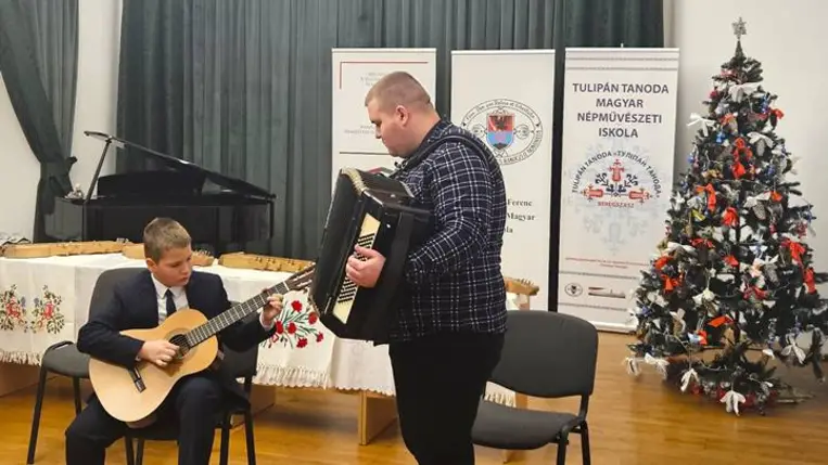 Karácsonyi koncertek a Tulipán Tanoda – Magyar Népművészeti Iskolában