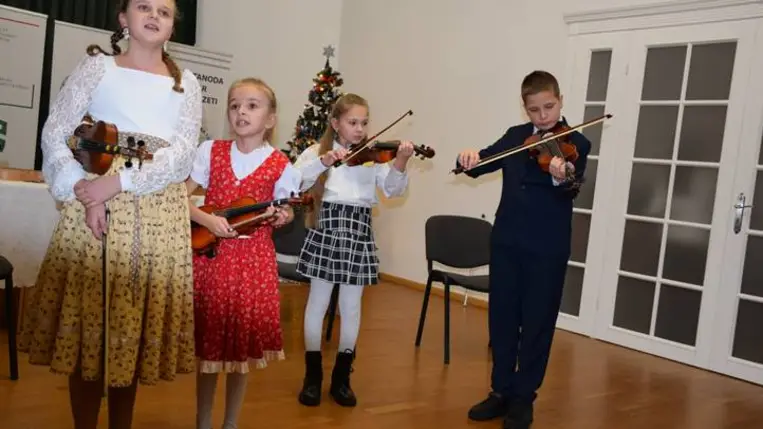 Tulipán Tanoda – Ünnepváró koncertek megyeszerte - Karácsonyról szól az ének. Fotó: Kárpátinfó/ Kovács Elemér