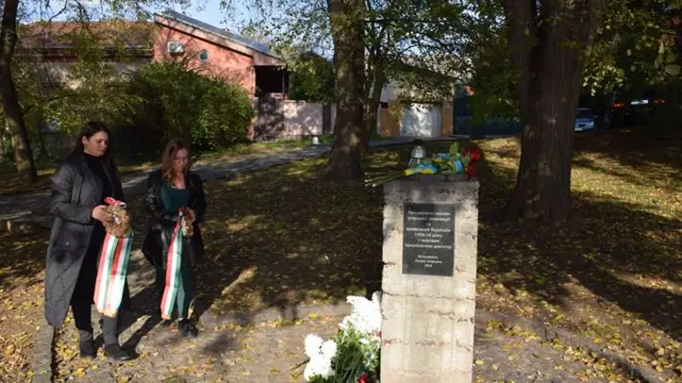 Csöndes megemlékezés Ungváron - Hősök, hazafiak, példaképek