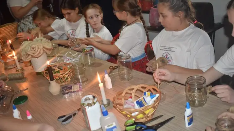 Márton napi foglalkozás a nagyberegi Tájházban - „Eljött Márton szürke lovon”