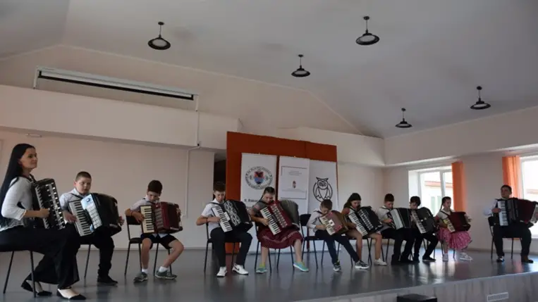 A XIV. Beregvidéki Népzenei és Néptánctábor gálaműsorán - Hagyományápolásból, közösségépítésből jeles.  Fotó: Kárpátinfo/Kovács Elemér