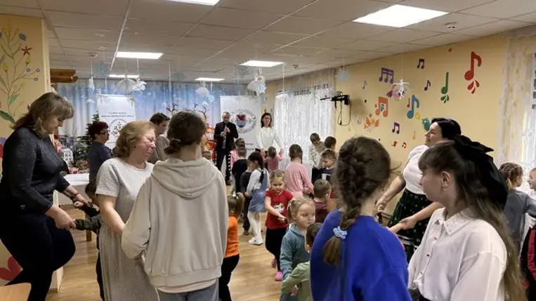 Több mint 10 szórványtelepülésen adott adventi koncertet a Tulipán Tanoda – Magyar Népművészeti Iskola