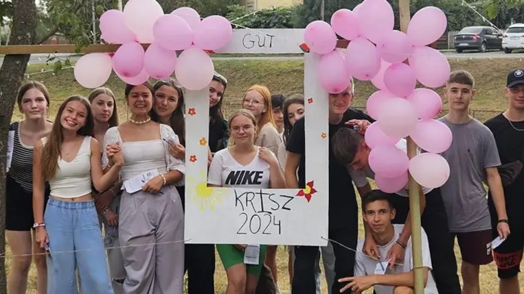 A KRISZ nyárzáró alkalma Guton - Hit és cselekedet. Fotó : Kárpátinfó/ Kovács Erzsébet