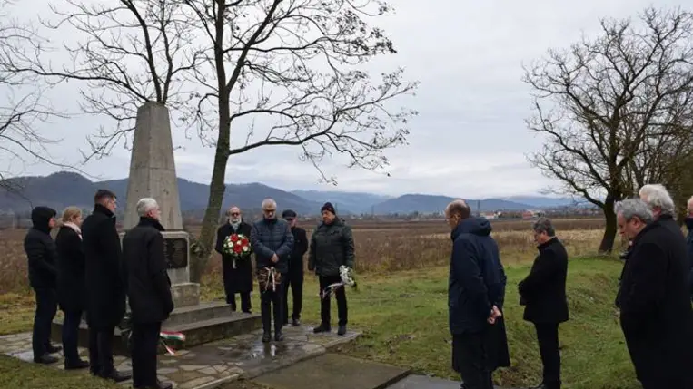 Megemlékezés Szolyván - Sorstragédia, gyász, megbékélés