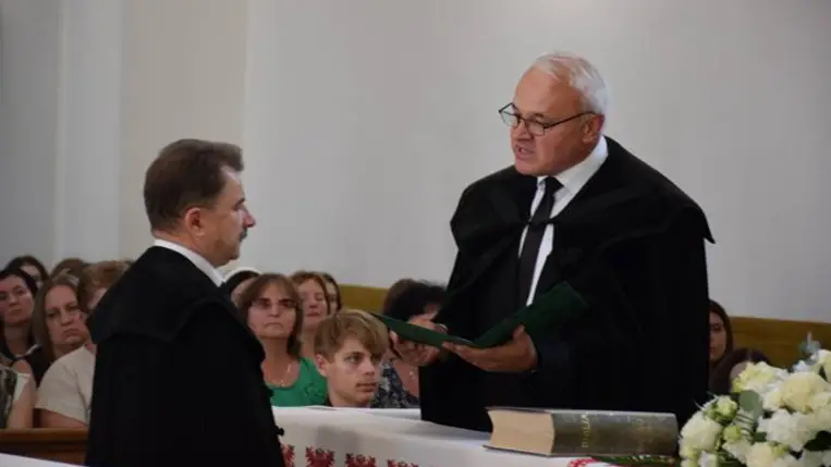 A KRE tanévnyitó istentiszteletén - Hit, elkötelezettség, közösségépítés. Fotó: Kárpátinfó/ Kovács Elemér