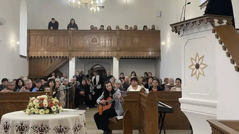 Megújult a tiszaújhelyi református templom - Teremjük a lélek gyümölcseit