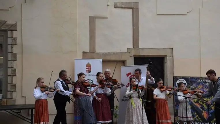 BercsényiFeszt az ungvári várban - Kárpátalja sokszínű kultúrája érték – őrizzük meg! Fotó: Kárpátinfó/ Kovács Erzsébet