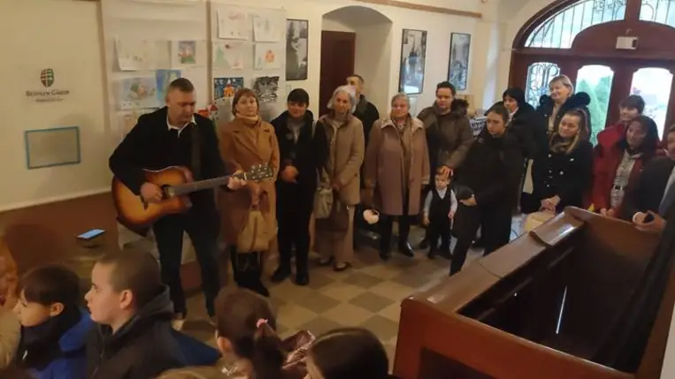 A reformáció gyermekei adventi találkozója a KRE Múzeumában és Levéltárában - Dicsőség Istennek, békesség embernek