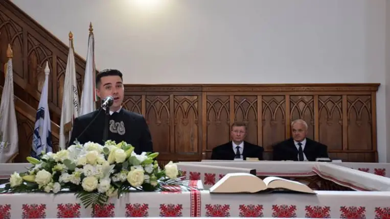 A KRE tanévnyitó istentiszteletén - Hit, elkötelezettség, közösségépítés. Fotó: Kárpátinfó/ Kovács Elemér