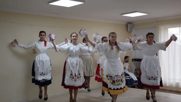 Közgyűléssel egybekötött megemlékezés Haláboron - Továbbra is legyen képviselete a kárpátaljai magyarságnak. Fotó: Kárpátinfó/ Kovács Elemér