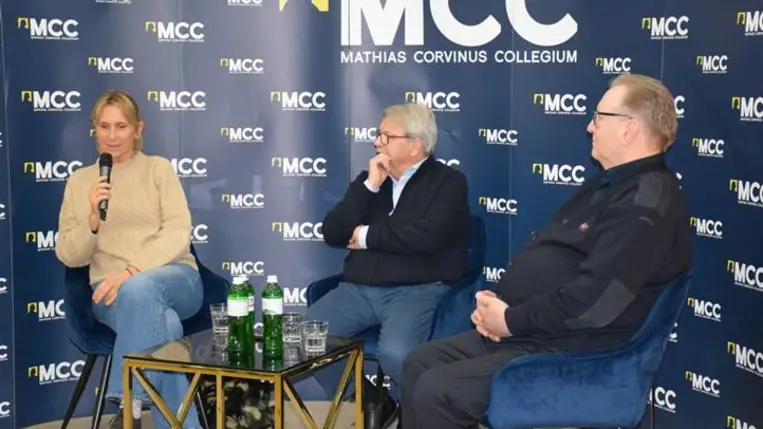 Találkozó Nagy Tímea és Hegedűs Csaba olimpikonokkal az MCC beregszászi székházában - A példaképek köztünk élnek