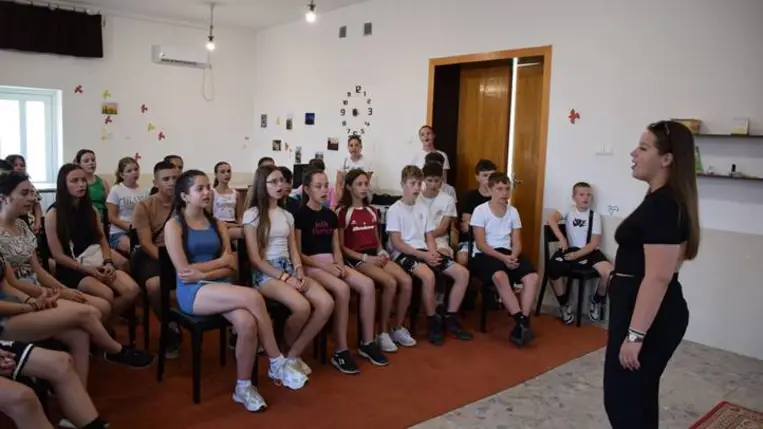 Hagyományőrző napok Mezőváriban, ötödször - Barátságszövés a tánc, a zene erejével