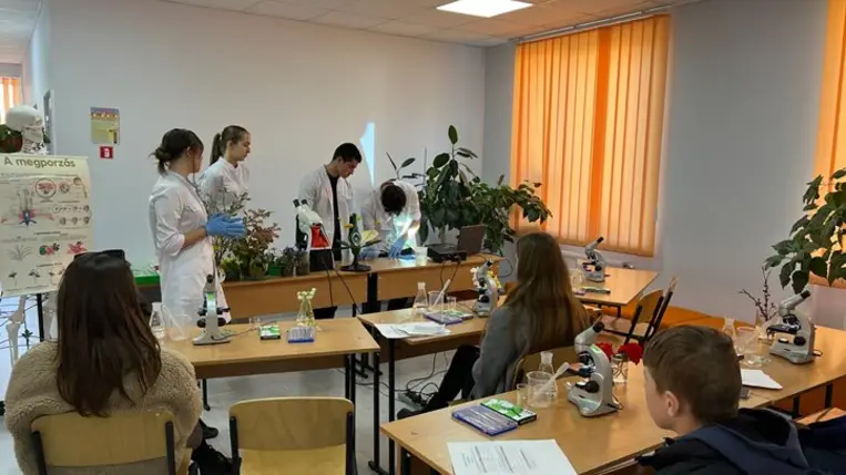 Nyílt nap a Rákóczi Főiskola Felsőfokú Szakképzési Intézetében - Erős alap, biztos jövő. Fotó: Kárpátinfó/ Kovács Erzsébet