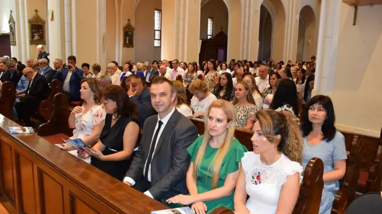 A KMPSZ központi tanévnyitó ünnepségén - Szeretettel, hűséggel és felelősséggel. Fotó: Kárpátinfó/ Marton Erzsébet