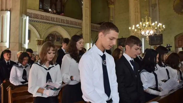 Tanévnyitó a Felsőfokú Szakképzési Intézetben - Iskola – oltár és műhely. Fotó: Kárpátinfó/ Kovács Elemér