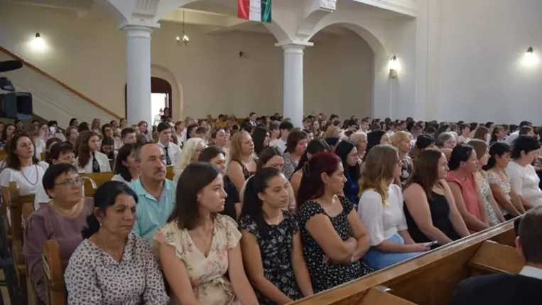 A KRE tanévnyitó istentiszteletén - Hit, elkötelezettség, közösségépítés. Fotó: Kárpátinfó/ Kovács Elemér