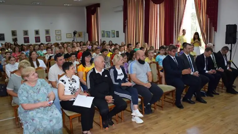 Táborzáró rendezvény a Rákóczi Főiskolán - Élet, erő, remény. Fotó: Kárpátinfó/ Kovács Elemér