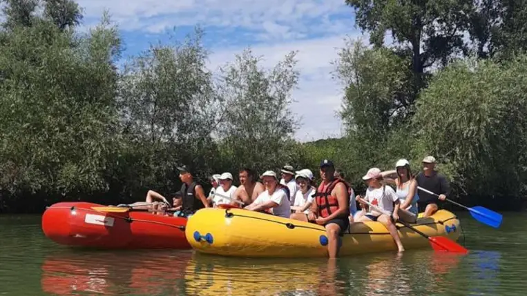 Munkaland és vízitúra a nagycsaládosokkal