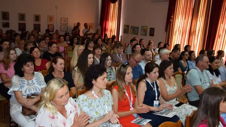 XXIV. Kölcsey Nyári Pedagógusakadémia Beregszászon - Nyelvi jogok és lehetőségek, a digitális világ hatása. Fotó: Kárpátinfó/ Kovács Erzsébet