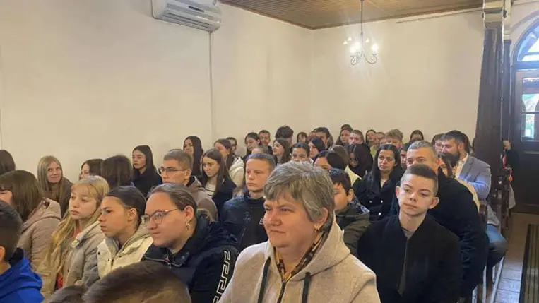 Őszi konfirmandus és ifjúsági találkozó Nagyberegen - Szolgálni fiatalként