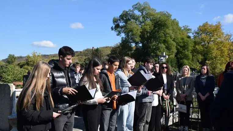 Október 9. – Beregszász gyásznapja. A ’44-es bombázás áldozataira emlékeztek. Fotó: Kárpátinfó/ Kovács Erzsébet