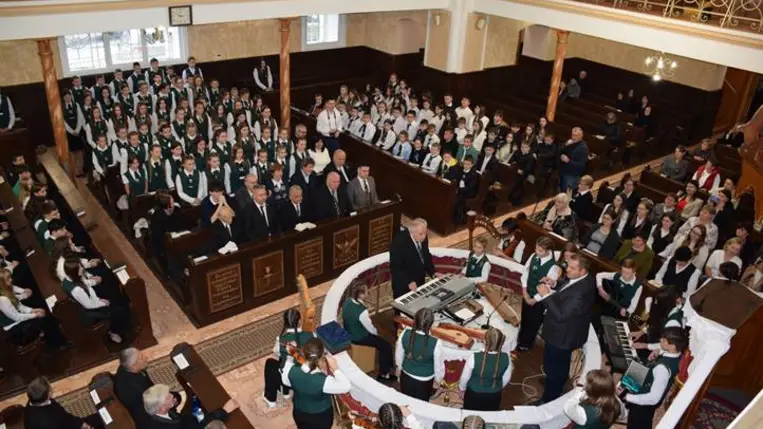 Harmincéves a Nagydobronyi Református Líceum - Hit, áldozatkészség, kitartás. Fotó: Kárpátinfó/ Marton Erzsébet