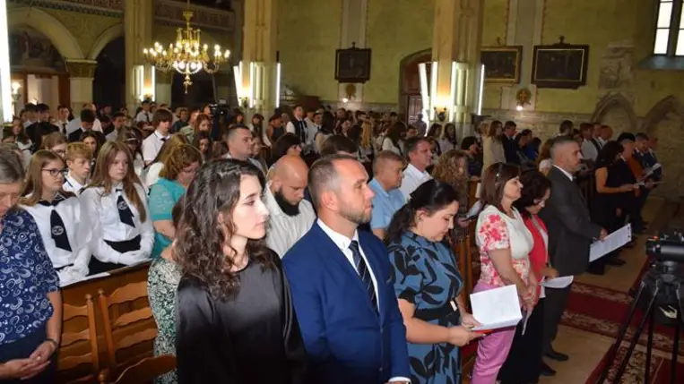 Tanévnyitó a Felsőfokú Szakképzési Intézetben - Iskola – oltár és műhely. Fotó: Kárpátinfó/ Kovács Elemér