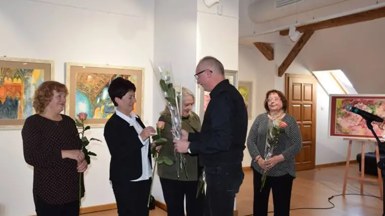 A Nova Forma egyesület tagjainak kiállításán a Munkácsy Mihály Magyar Házban - Négy karakter, négy világlátás, négy stílus. Fotó: Kárpátinfó/ Kovács Elemér