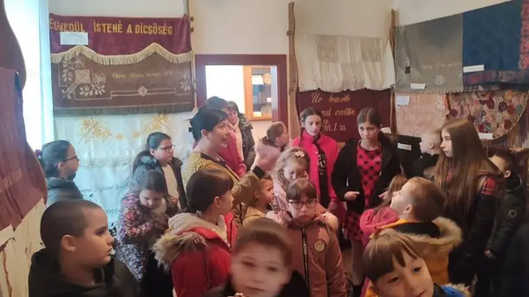 A reformáció gyermekei adventi találkozója a KRE Múzeumában és Levéltárában - Dicsőség Istennek, békesség embernek