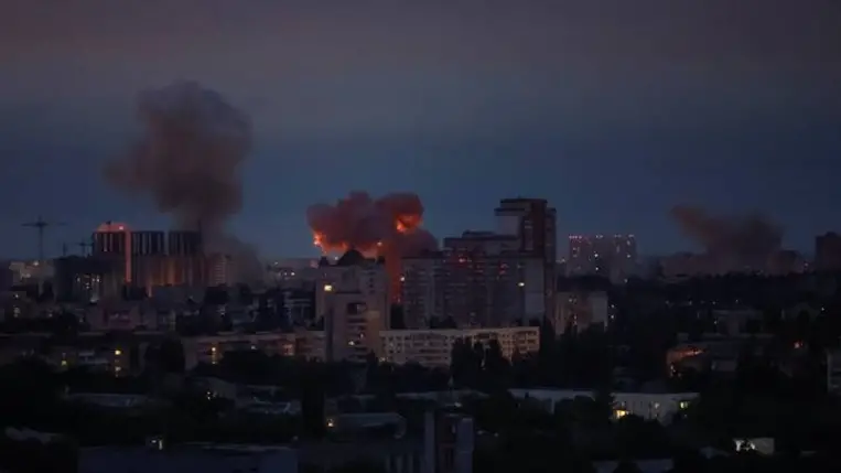 Oroszország pusztítót csapással sokkolta Kijevet az éjszaka Fotó: Valentyn Ogirenko / Reuters