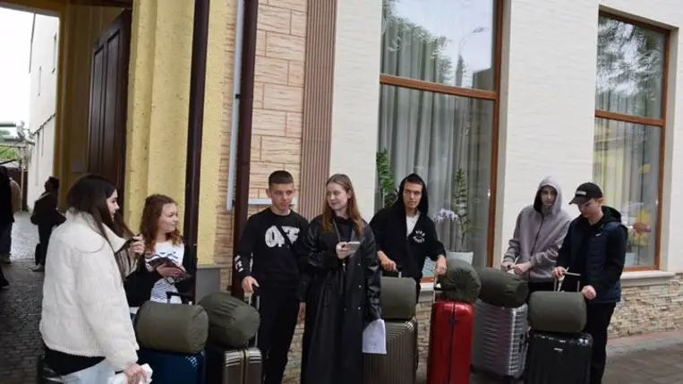 Bőrönd a jövőbe: Újabb máltai segélyakció - Útravalót kaptak a végzős diákok. Fotó: Kárpátinfó/ Kovács Elemér