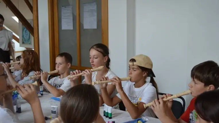 Középpontban a magyar nyelv és a magyar kultúra  - Identitáserősítés közösségépítéssel