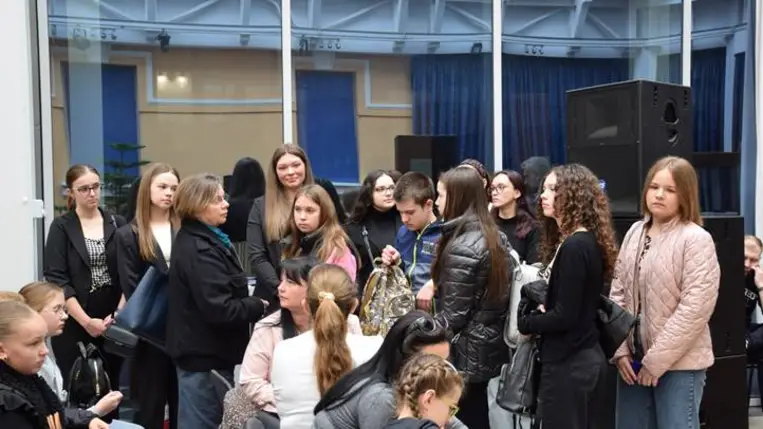 A KMPSZ nyelvhasználati és helyesírási vetélkedőin - Anyanyelvünk kiemelt szerepben. Fotó: Kárpátinfó/ Kovács Elemér