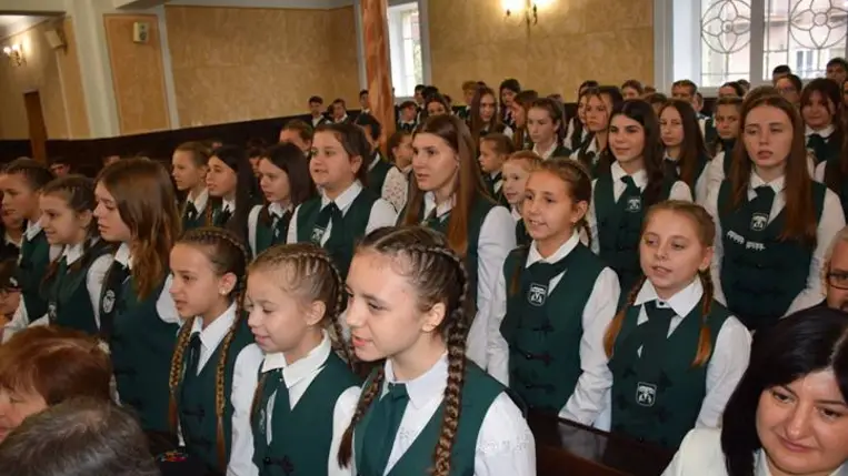 Harmincéves a Nagydobronyi Református Líceum - Hit, áldozatkészség, kitartás. Fotó: Kárpátinfó/ Marton Erzsébet