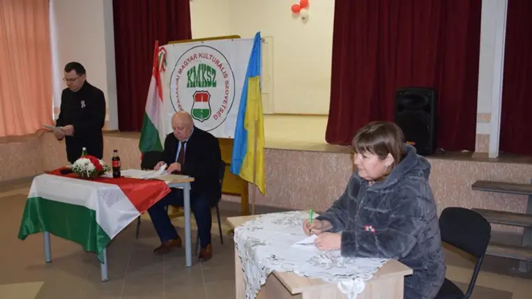 Március 15-re emlékeztek Badalóban - Gyülekezeti közösségben, egységben. Fotó: Kárpátinfó/ Kovács Elemér