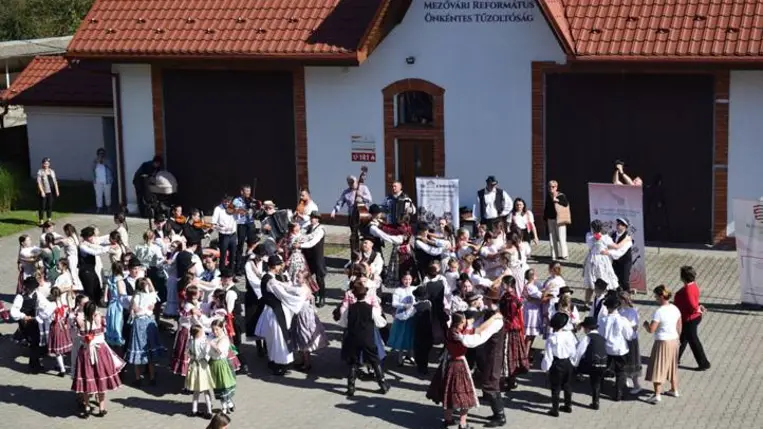 Sereglés Váriban - A népművészet élő, közösségformáló erő