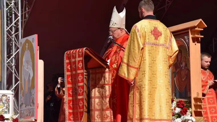 Bilkén boldoggá avatták Orosz Péter görögkatolikus atyát - A mártírok vére magvetés. Fotó: Kárpátinfó/ Kovács Elemér