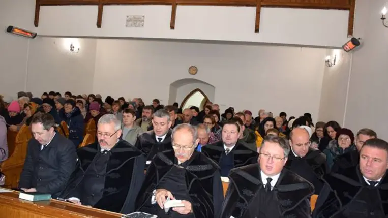 Hálaadó istentisztelet Benében a 30 éves lelkészi szolgálatért -  Hűséggel, alázattal, szeretettel. Fotó: Kárpátinfó/ Marton Erzsébet